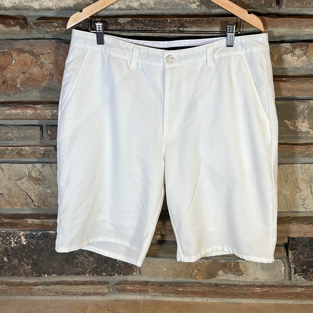 Travis Mathew Flat Front Went Golf Shorts